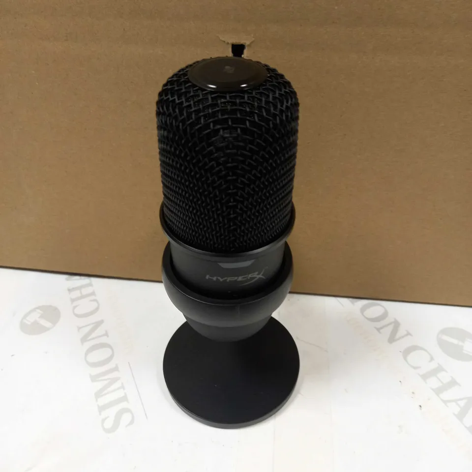 HYPERX SOLOCAST USB CONDENSER GAMING MICROPHONE