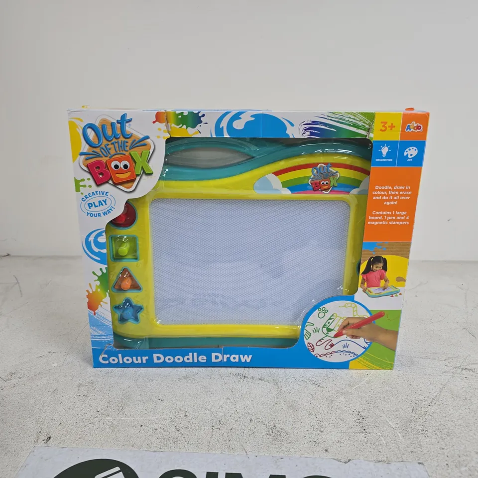 BOXED OUT OF THE BOX COLOUR DOODLE DRAW