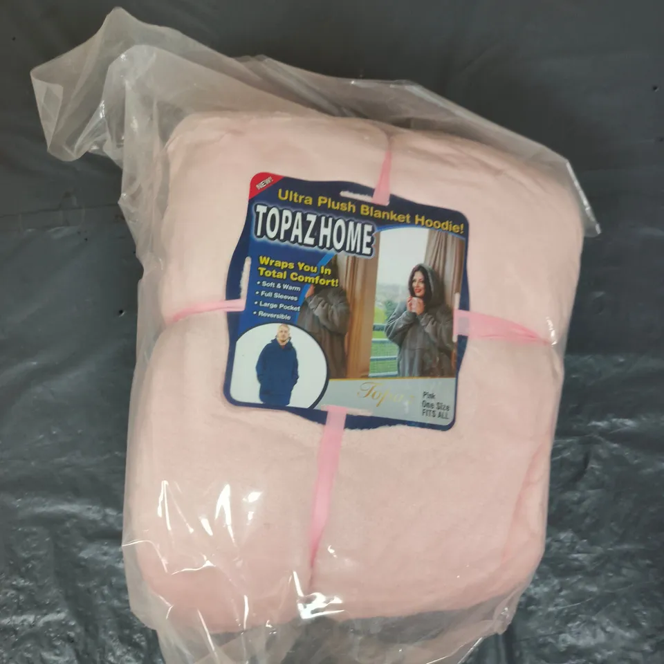 TOPAZ HOME ULTRA PLUSH BLANKET HOODIE IN PINK