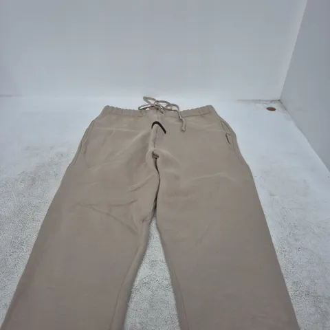 FEAR OF GOD ESSENTIALS SWEATPANTS – SAND/BEIGE, UK SIZE S