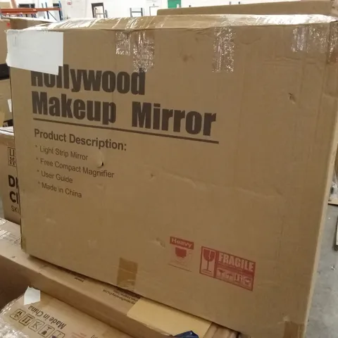 BOXED HOLLYWOOD MAKEUP MIRROR (1 BOX)