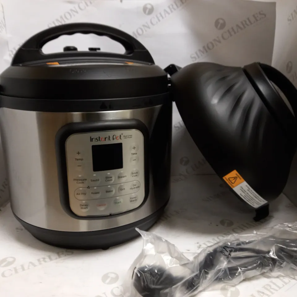 INSTANT POT DUO CRISP & AIR FRYER