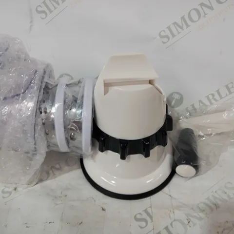 COOKS ESSENTIALS GRATRER AND SLICER