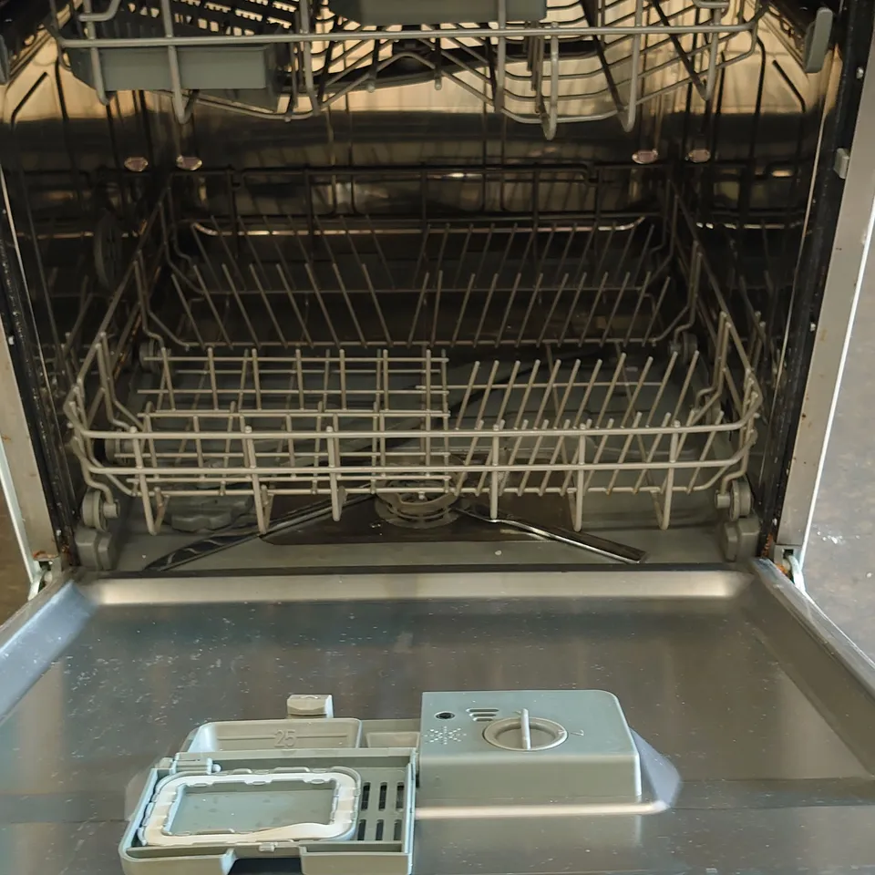 COMFEE DISHWASHER - KWH-TD802