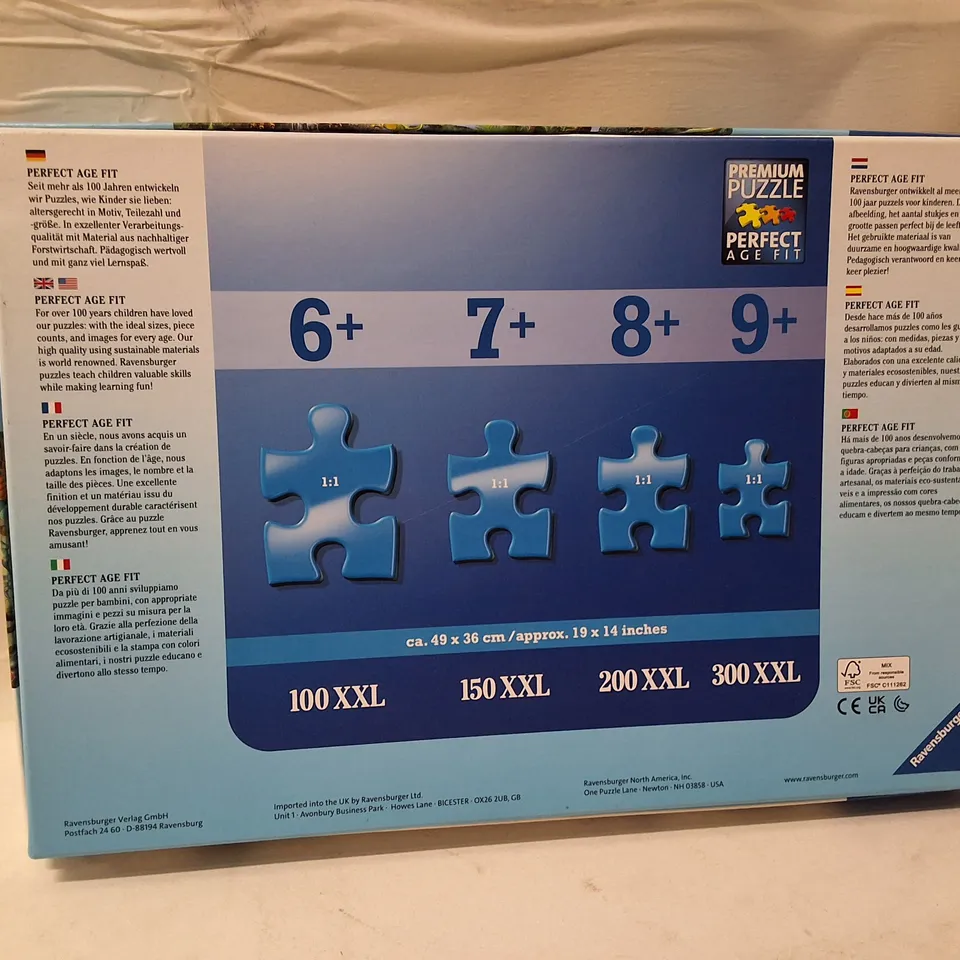 RAVENSBURGER PUZZLE XXL 200 – DINOSAUR SCENE (AGE 6+)
