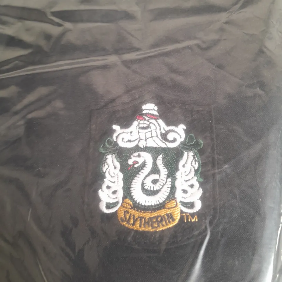 BAGGED SLYTHERIN ROBE SIZE M