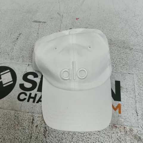 WHITE ALO CAP (DIRTY)