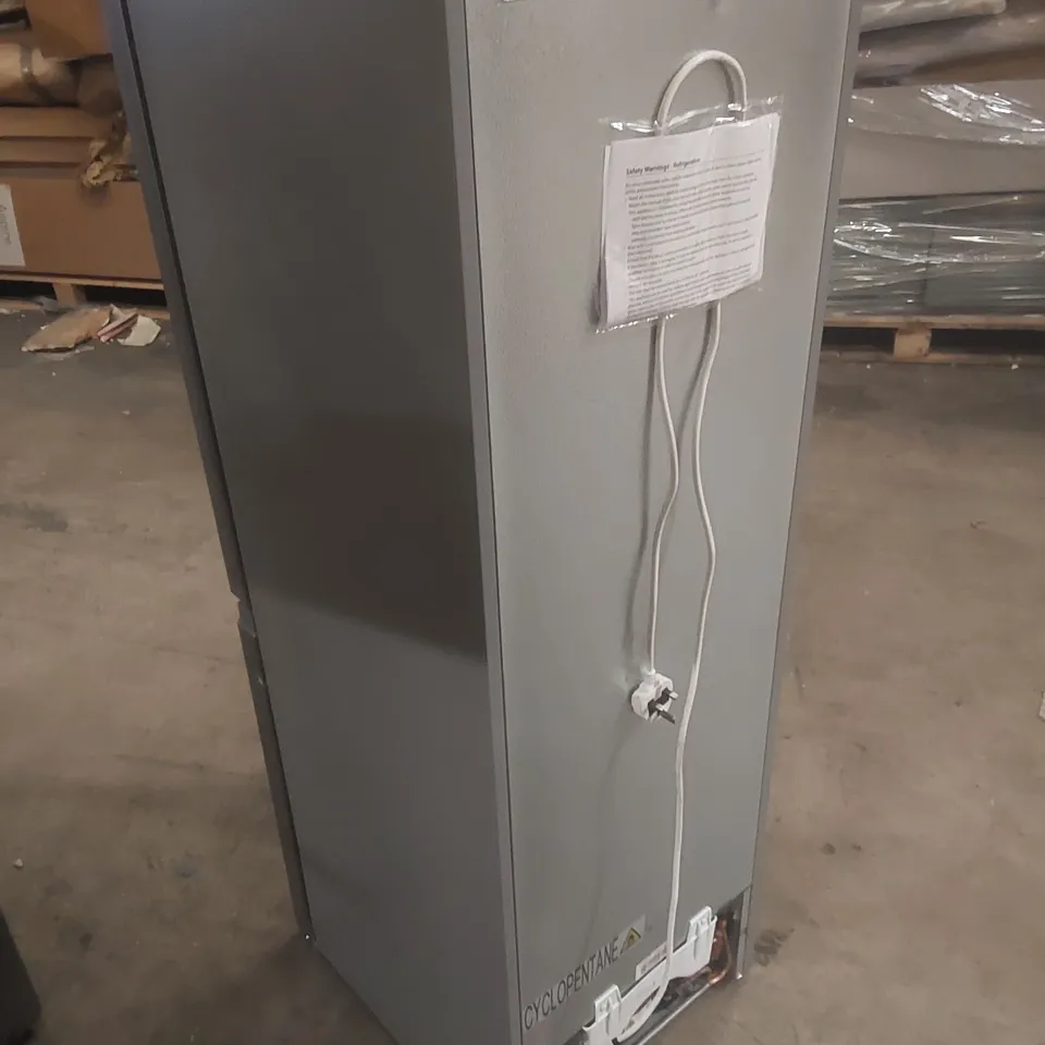 LOGIK LFC50S23 60/40 FRIDGE FREEZER - SILVER
