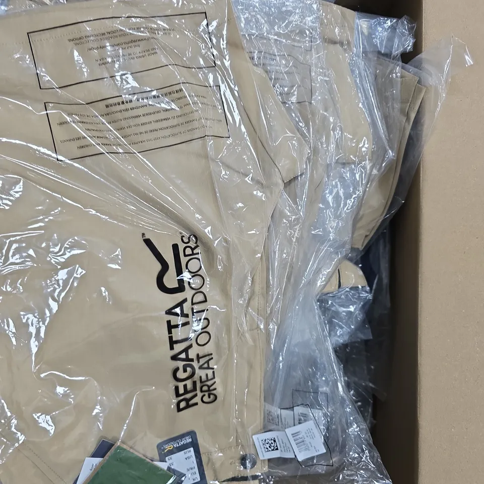 APPROXIMATELY 37 ASSORTED BRAND NEW REGATTA CLOTHING ITEMS IN VARIOUS SIZES, STYLES & COLOURS TO INCLUDE FINGAL STRETCH TOP, CAMBER JACKET ETC 