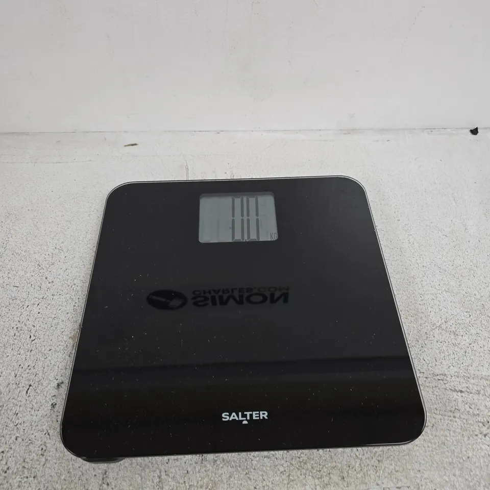 SALTER DIGITAL KITCHEN SCALE