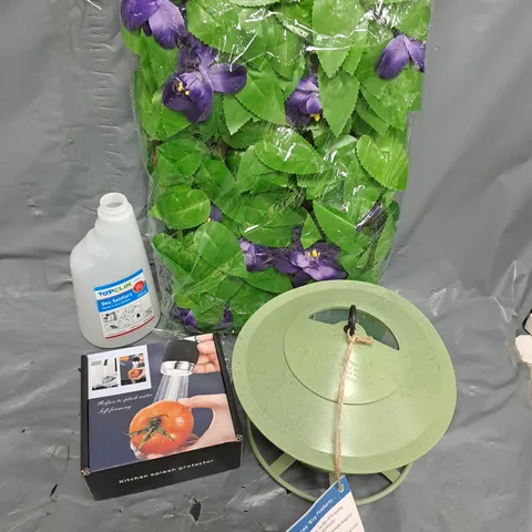 APPROXIMATELY 10 ASSORTED HOUSEHOLD ITEMS TO INCLUDE BIRD FEEDER, LIQUID CONTAINERS, FLORAL DÉCOR ETC 