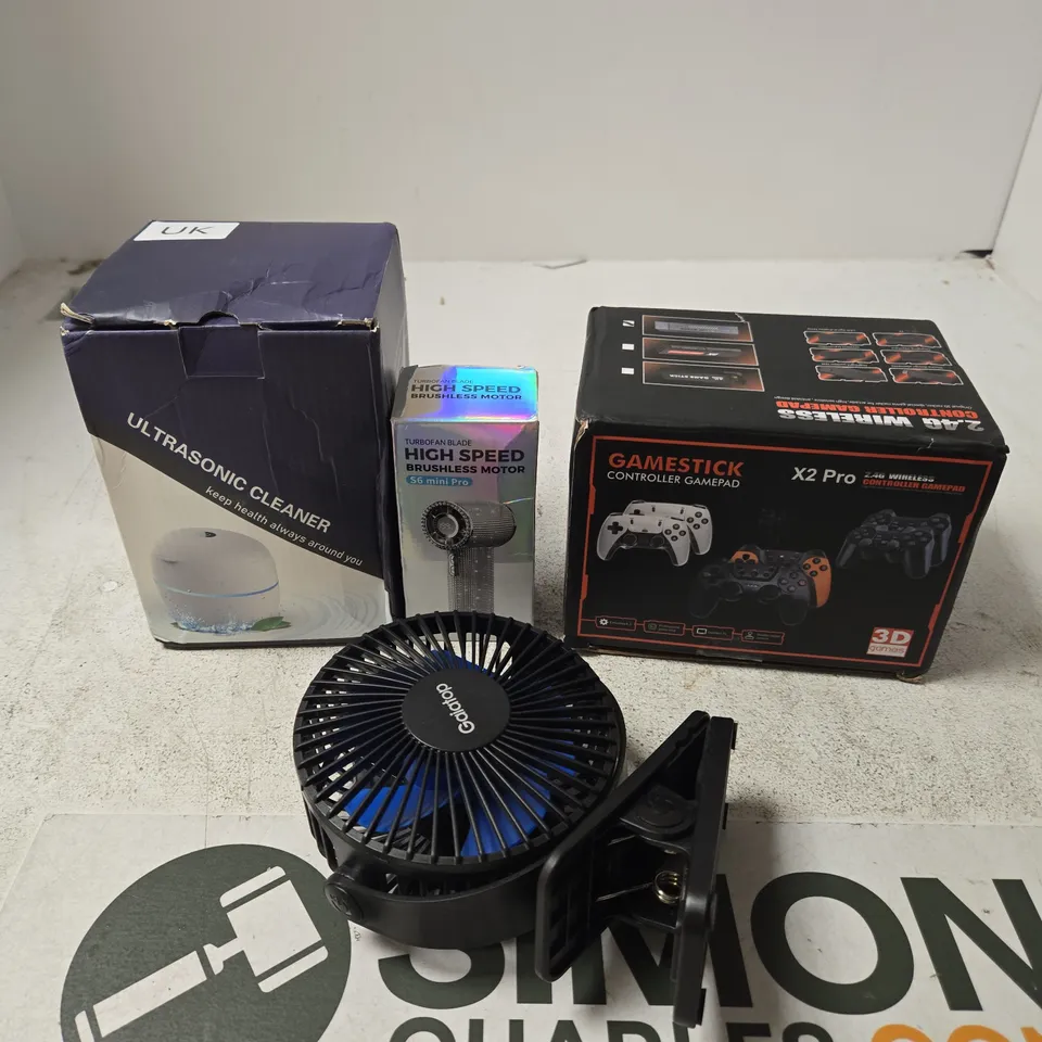 APPROXIMATELY 6 ASSORTED ELECTRICAL PRODUCTS TO INCLUDE HANDHELD FAN, CONTROLLER, ULTRASONIC CLEANER ETC