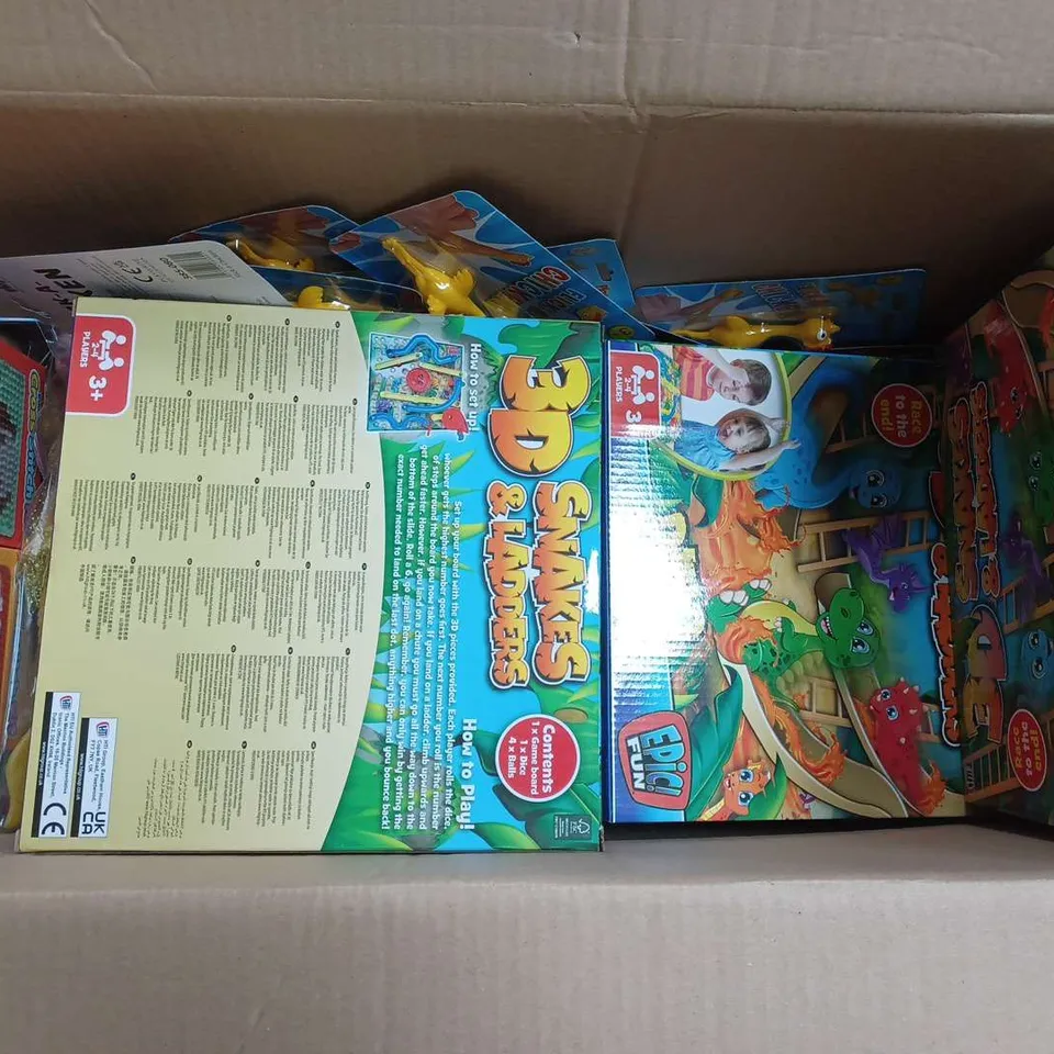 APPROXIMATELY 25 ASSORTED TOYS AND GAMES TO INCLUDE 3D SNAKES & LADDERS, CHIMPAN TREE, FLICK-A-CHICKEN, ETV