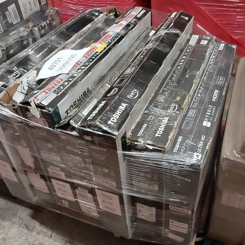 PALLET OF APPROXIMATELY 7x ASSORTED TELEVISIONS // PARTS ONLY