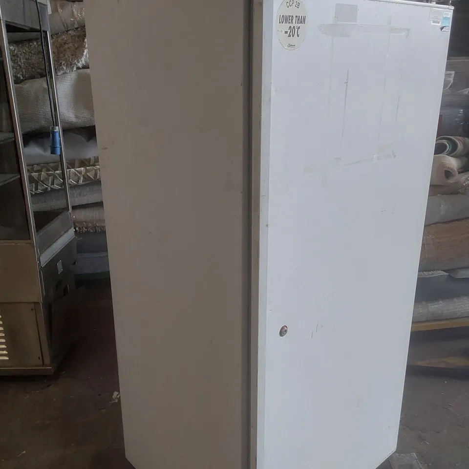 IARP AB500 N COMMERCIAL UPRIGHT FREEZER