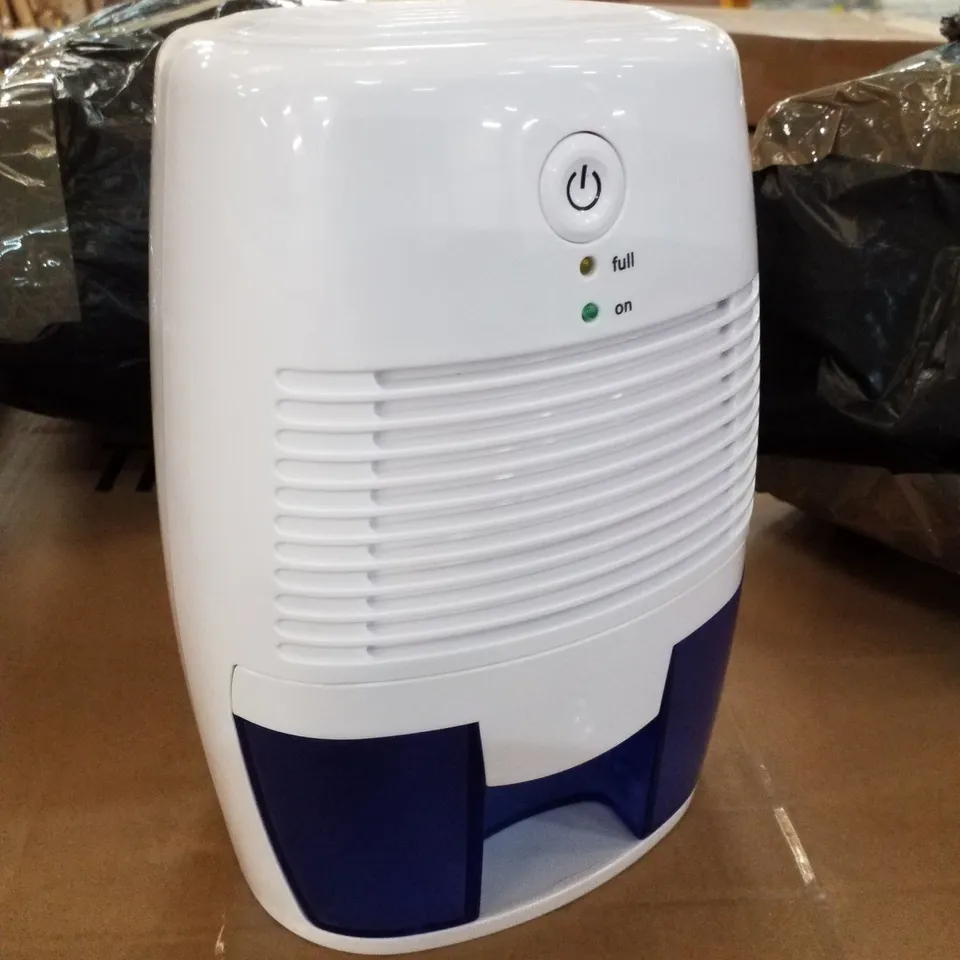 BOXED MINI DEHUMIDIFIER 