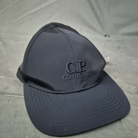 C.P. COMPANY CAP – NAVY