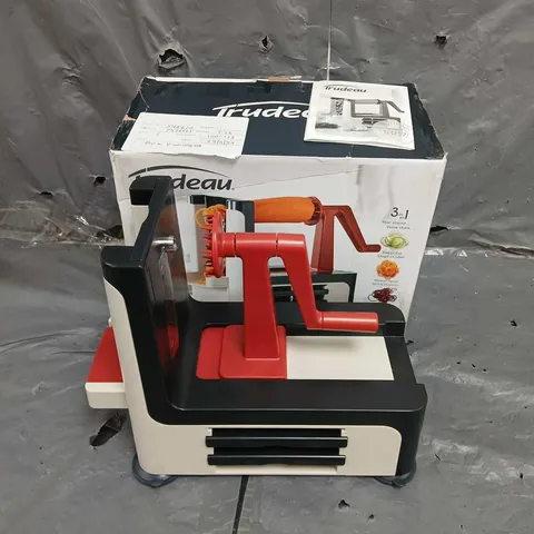 BOXED TRUDEAU SPIRAL SLICER IN MULTI