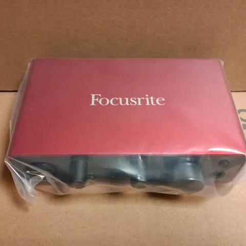 BOXED FOCUSRITE SCARLETT SOLO 3RD GEN AUDIO INTERFACE
