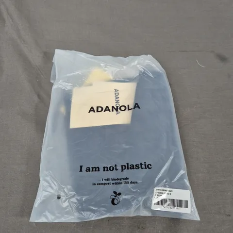 ADANOLA ULTIMATE LEGGINGS SIZE M