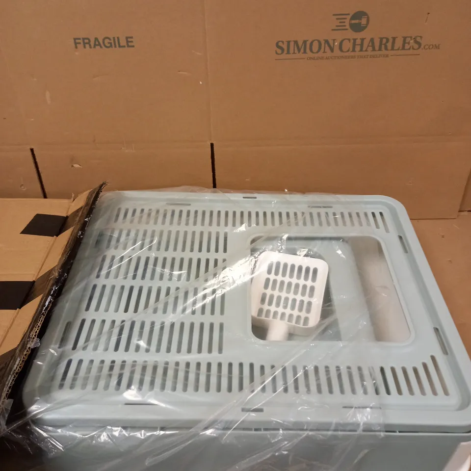 DESIGNER BOXED SMALL PET CONTAINER 