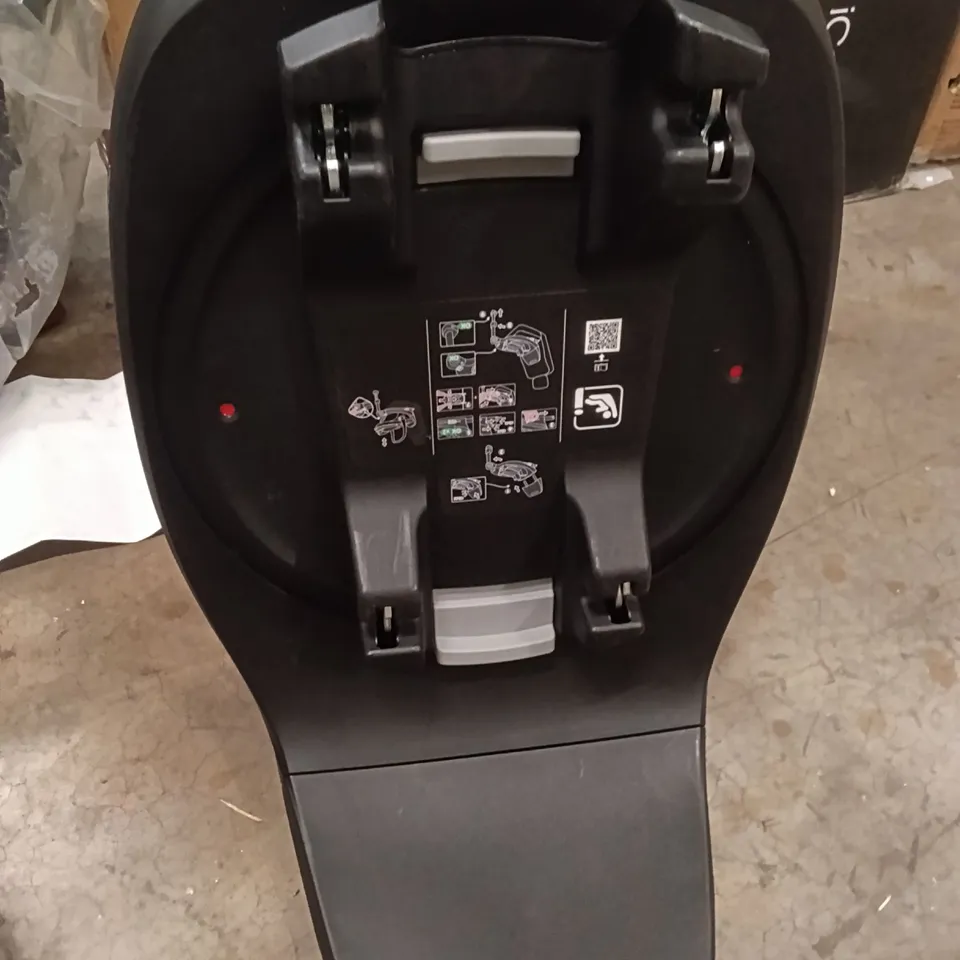 TIAGO ISOFIX BASE 360