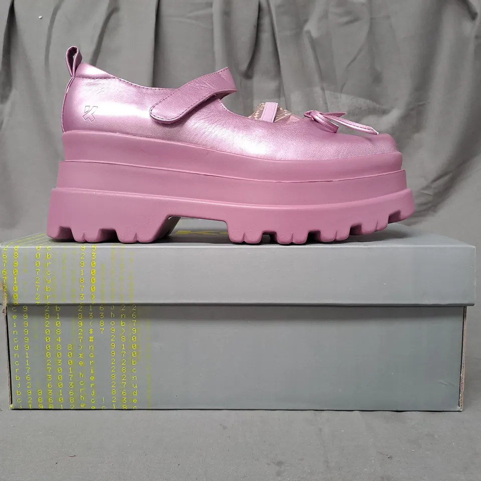 BOXED PAIR OF KOI VEGAN GALAXY DOLL TRIDENT MARY JANES IN PURPLE UK SIZE 6