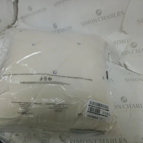 NEW DIAMENTE CUSHION