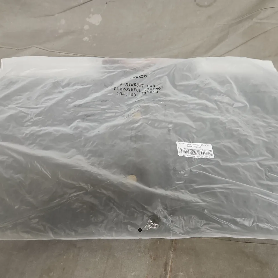 BAGGED P&CO ROAMER WAX JACKET - SIZE L