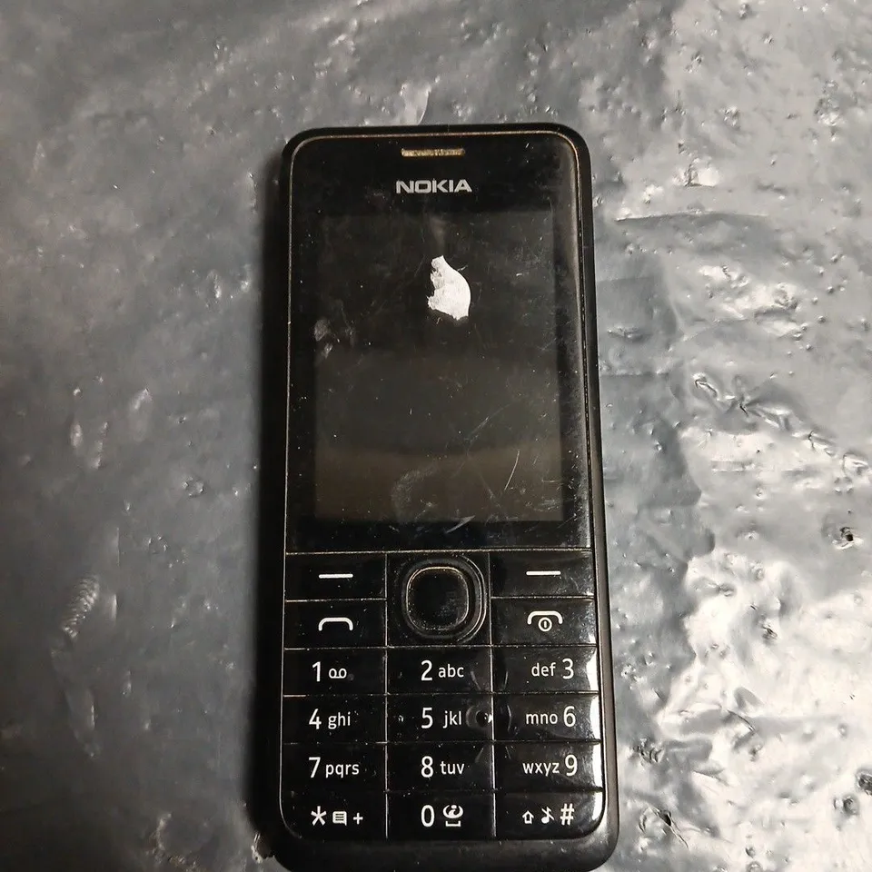 NOKIA MOBILE PHONE WITH 3.2MP CAMERA – BLACK