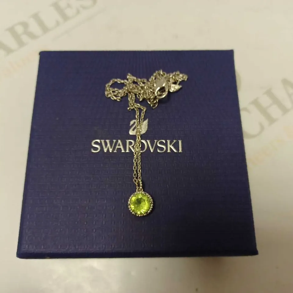 SWAROVSKI GREEN DIAMANTE PENDANT NECKLACE 