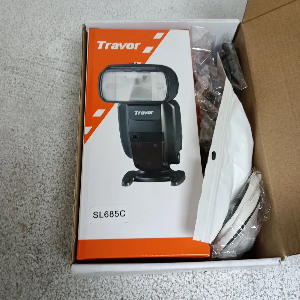 TREVOR SL685C CANON SPEEDLITE KIT – BOXED