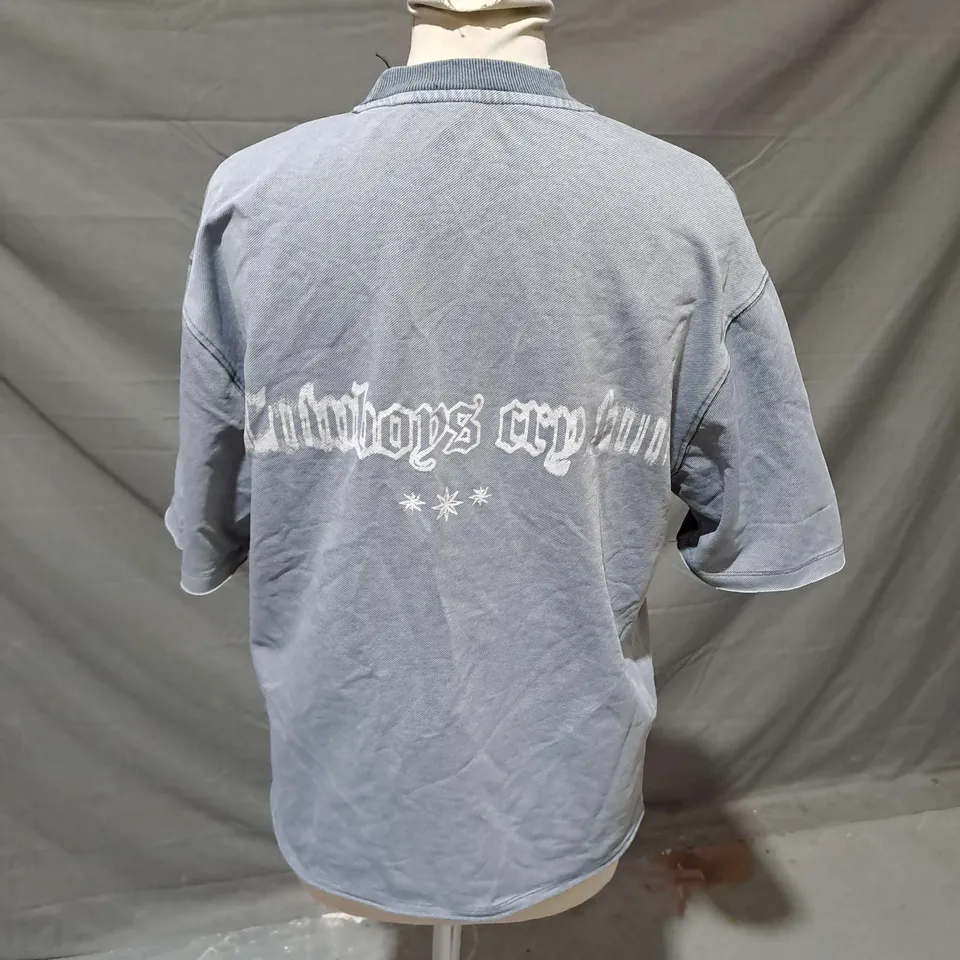 PULL & BEAR STUD OVERSIZED TSHIRT IN GREY SIZE S