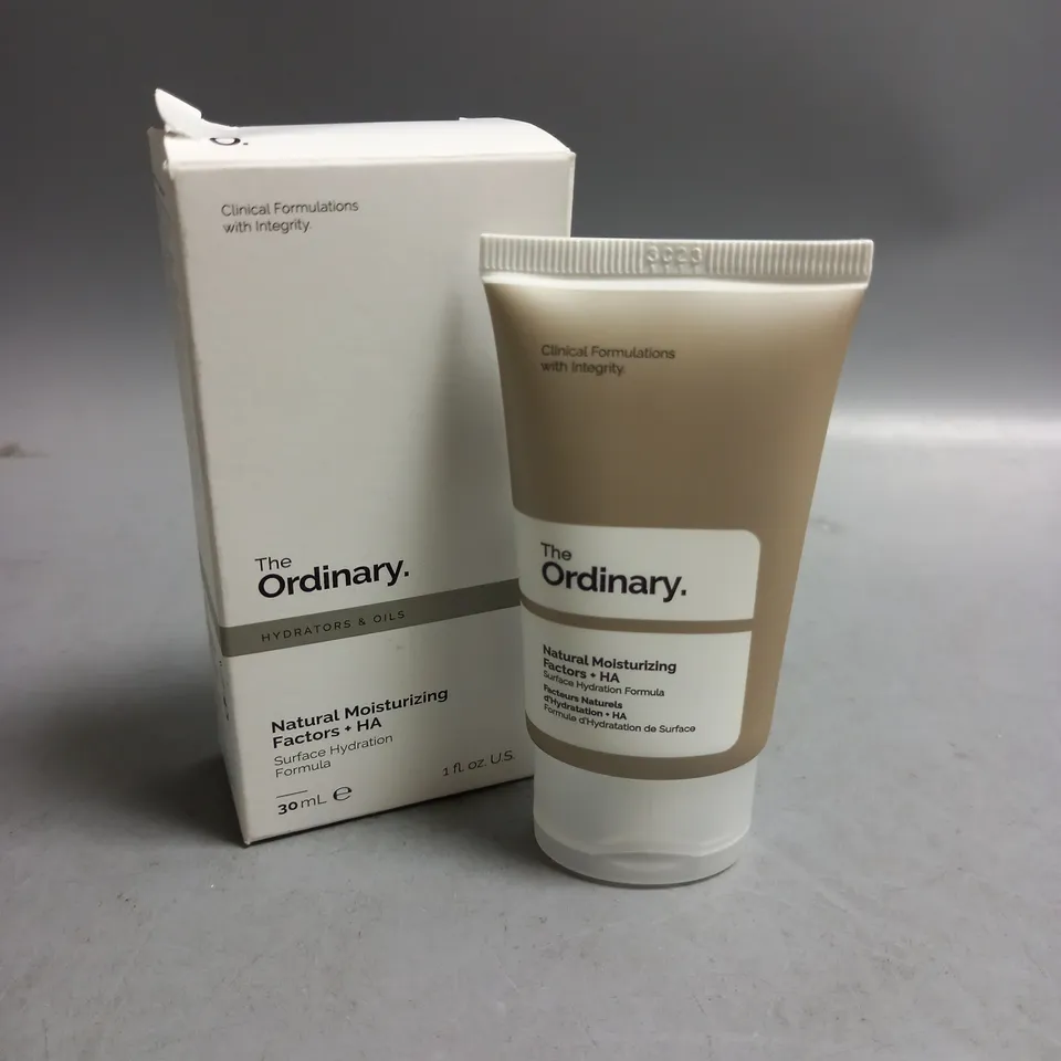 BOXED THE ORDINARY NATURAL MOISTURIZING FACTORS AND HA CREAM 30ML