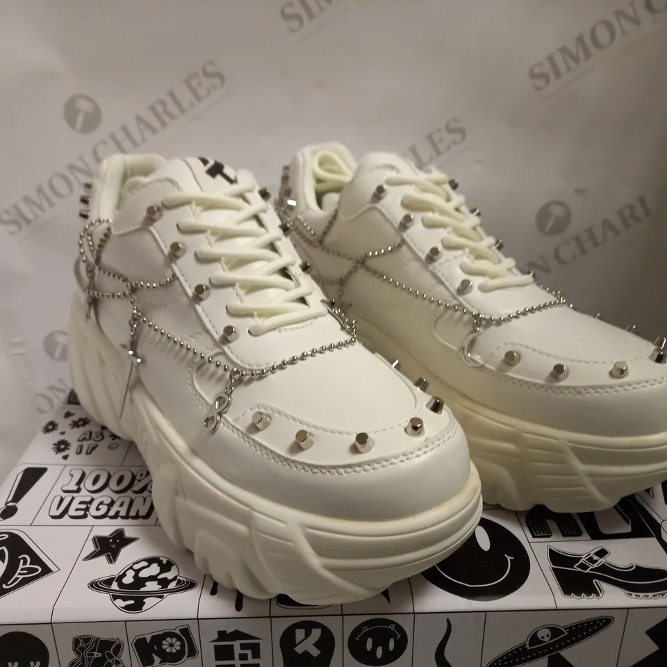 KOI VEGAN JINX WHITE MYSTIC CHARM TRAINERS - SIZE 7