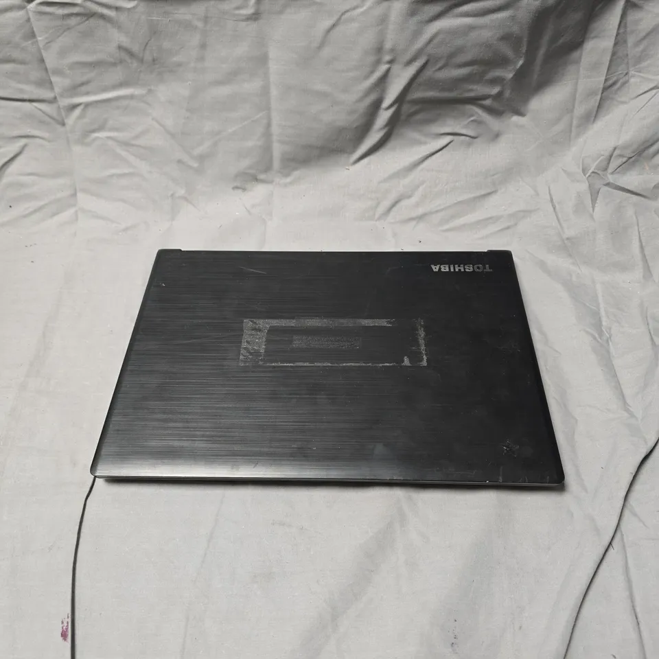 TOSHIBA SATELLITE PRO R40-C LAPTOP 