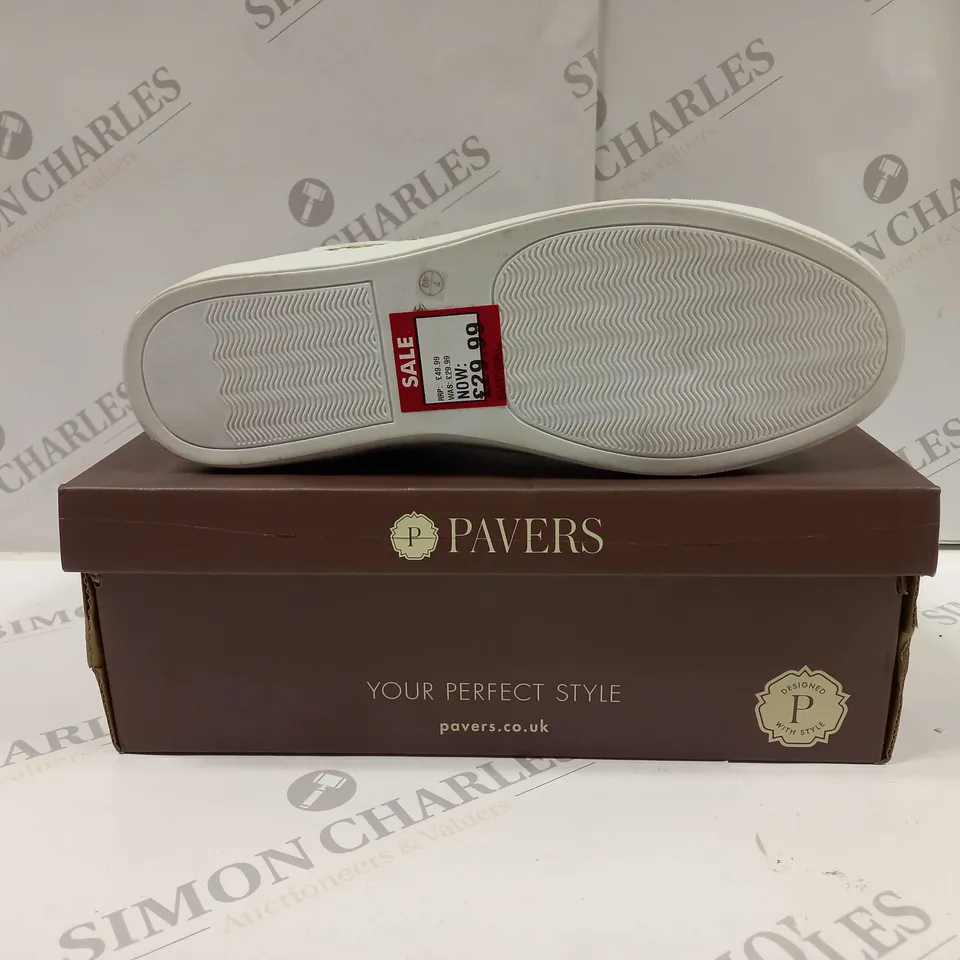 BOXED PAIR OF PAVERS BELLISSIMO SHOES UK SIZE 7 