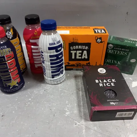 APPROXIMATELY 10 ASSORTED FOOD/DRINK PRODUCTS TO INCLUDE CORNISH TEA, PRIME HYDRATION DRINKS, BLACK RICE ETC 