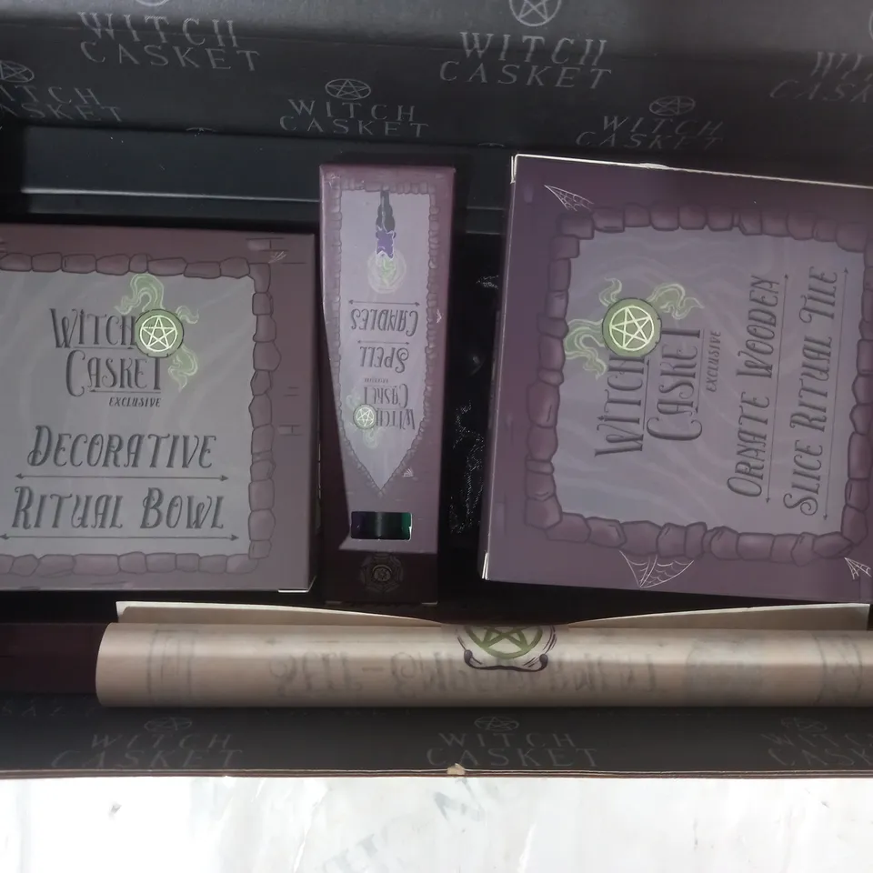 BOXED WITCH CASKET GIFT SET