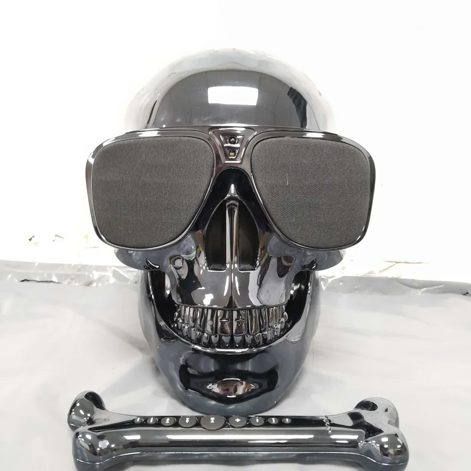 BOXED JARRED AEROSKULL HD+ BLUETOOTH SPEAKER
