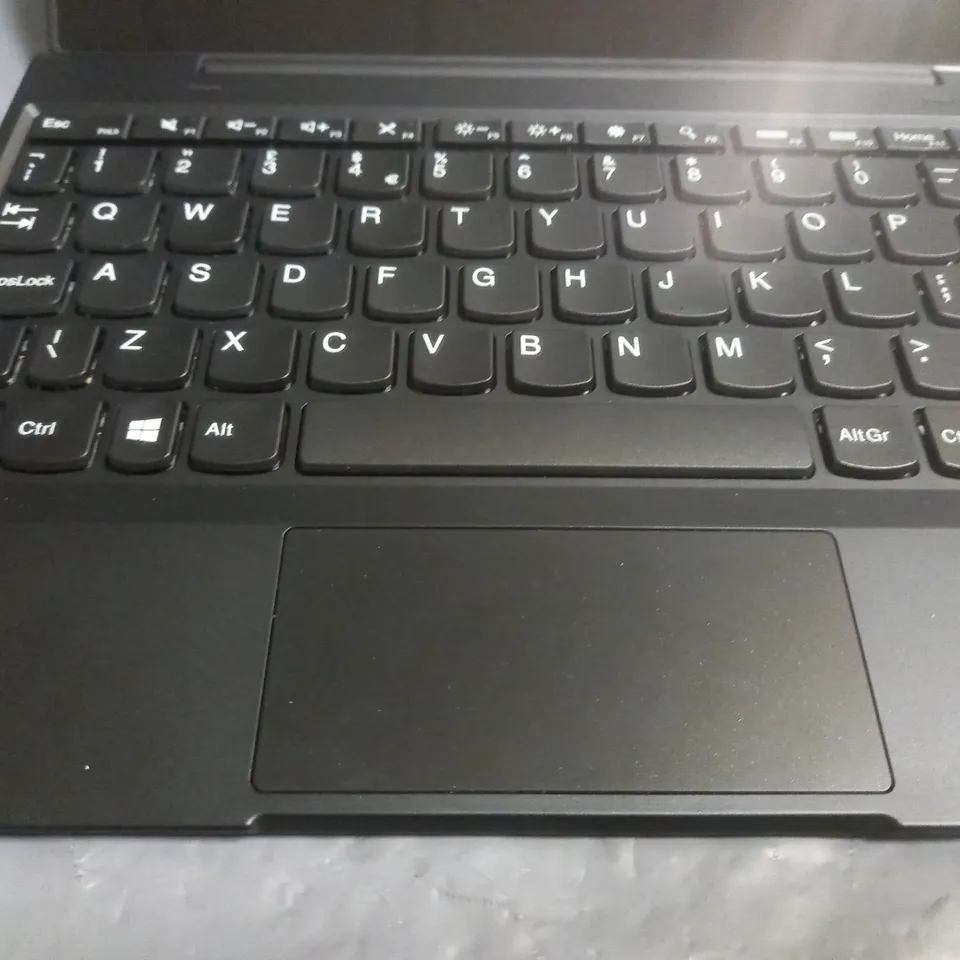LENOVO 210L4S0AL1M 