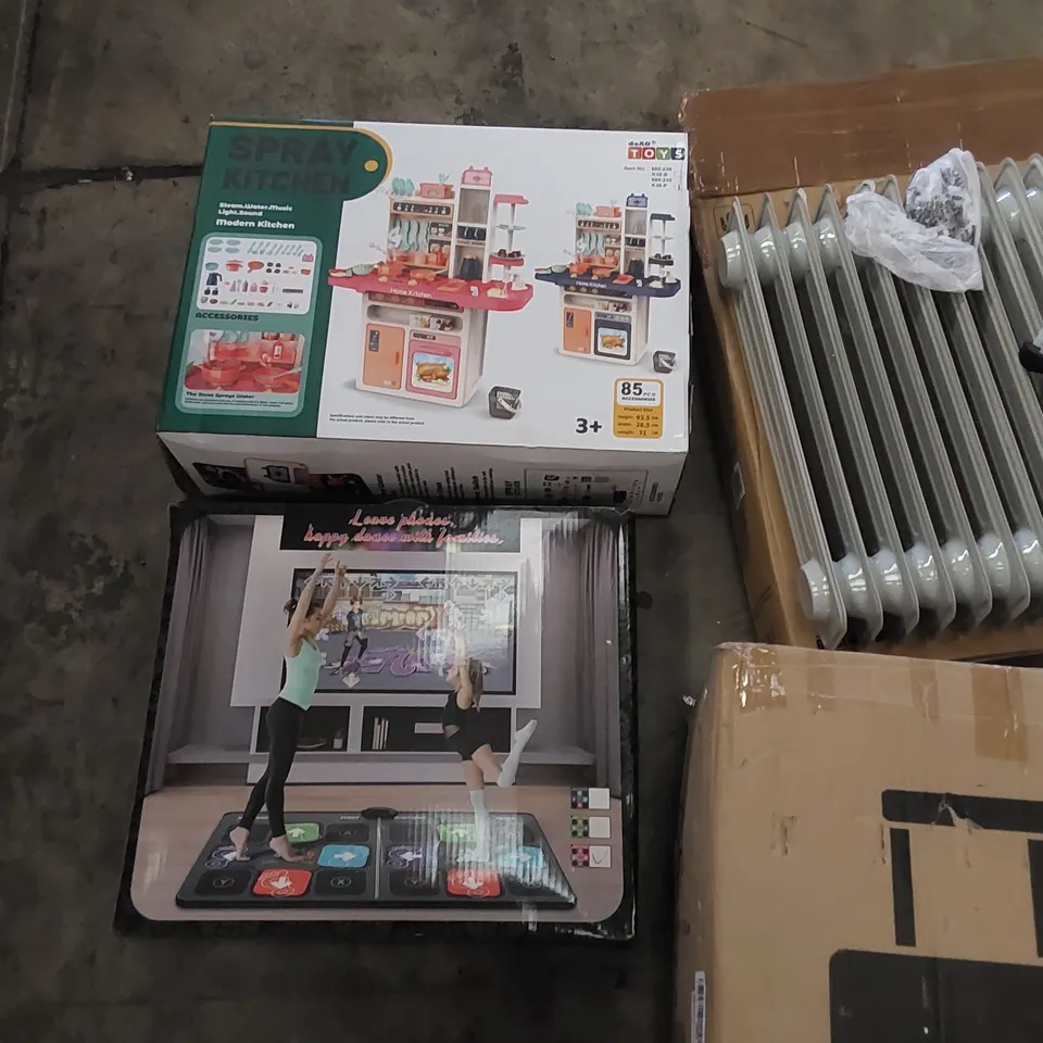 PALLET CONTAINING HOUSEHOLD AND CONSUMER PRODUCTS. INCLUDES TRAVEL LUGGAGE CASE, OIL FILLED RADIATOR, TOYS AND GAME RELATED ITEMS ETC