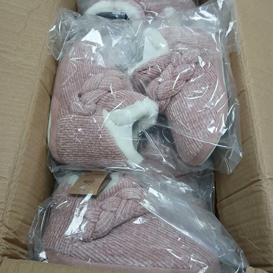 10 BAGGED DUNLOP SLIPPERS PINK - 5/38