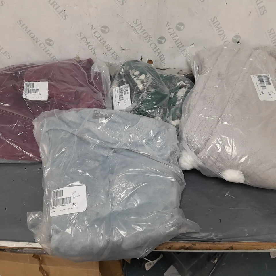 BOX OF APPROXIMATELY 10 ASSORTED BAGGED PIECES OF CLOTHING IN VARIOUS STYLES, SIZES, AND BRANDS 