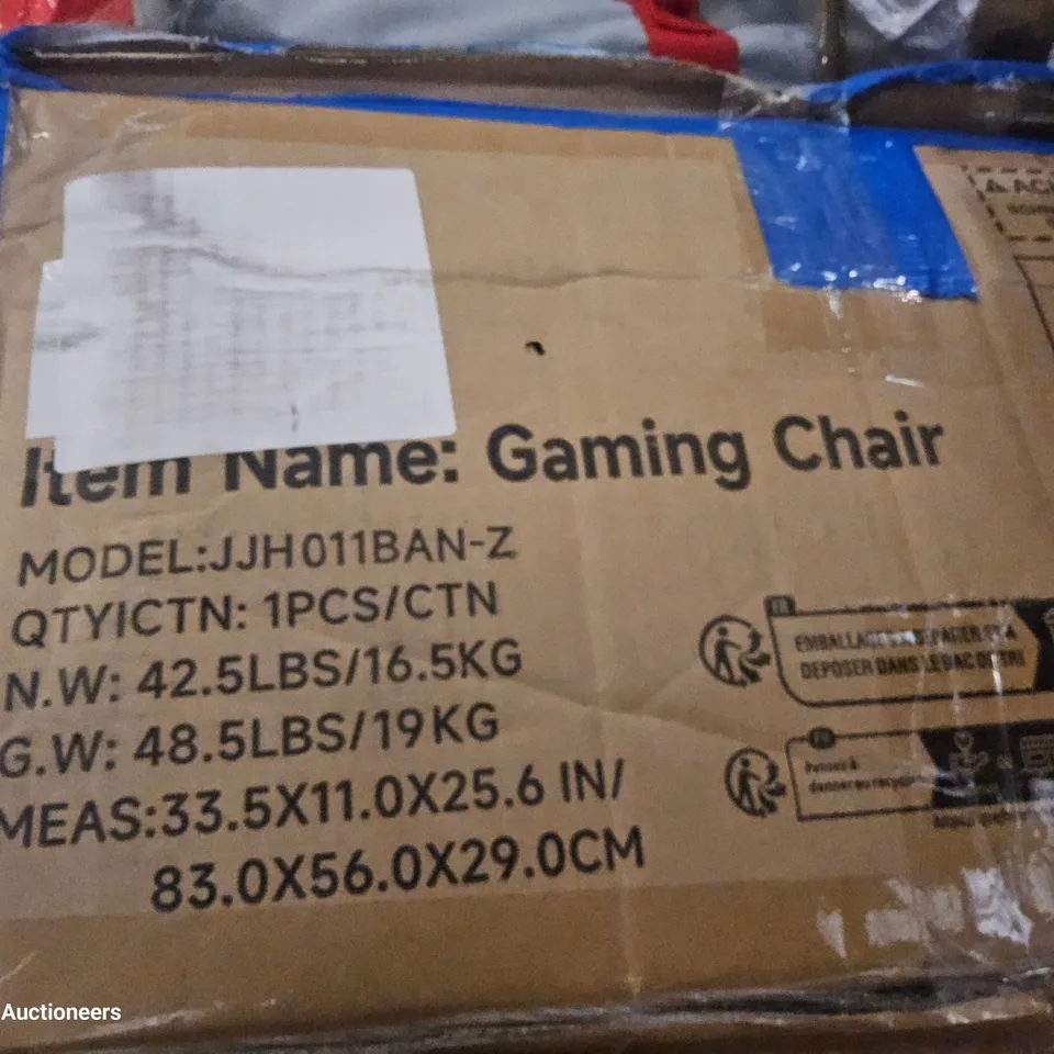 PALLET OF ASSORTED ITEMS, INCLUDING, GAMING CHAIRS, POP-UP GAZEEBO, CHRISTMAS TREE.