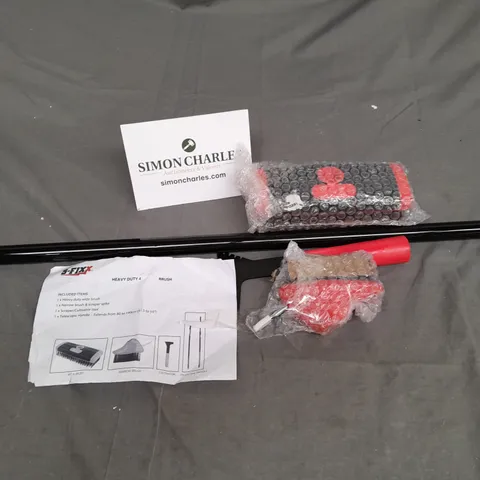 BOXED EXTENDABLE CLEANING TOOL