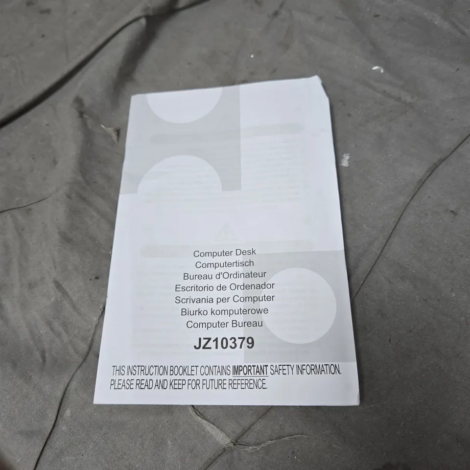 COMPUTER DESK – FLAT-PACK (BOXED)