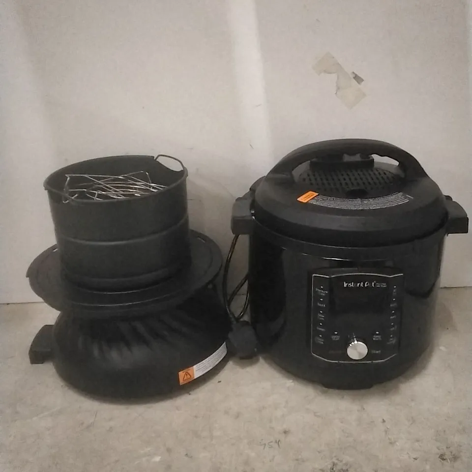 (FAULTY/DENTED) BOXED INSTANT POT PRO CRISP + AIR FRYER 