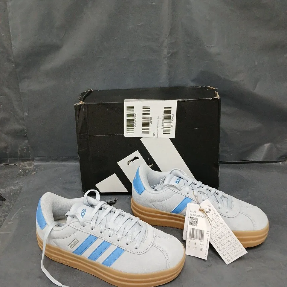 BOXED PAIR OF ADIDAS WOMENS VL COURT BOLD TRAINERS - BLUE - 4 