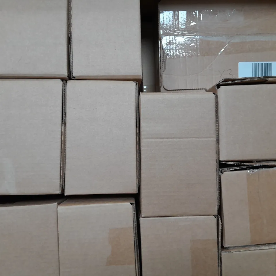 BOX OF APPROXIMATELY 20 ASSORTED ITEMS TO INCLUDE JUDITH WILLIAMS FACE SERUM, ETC